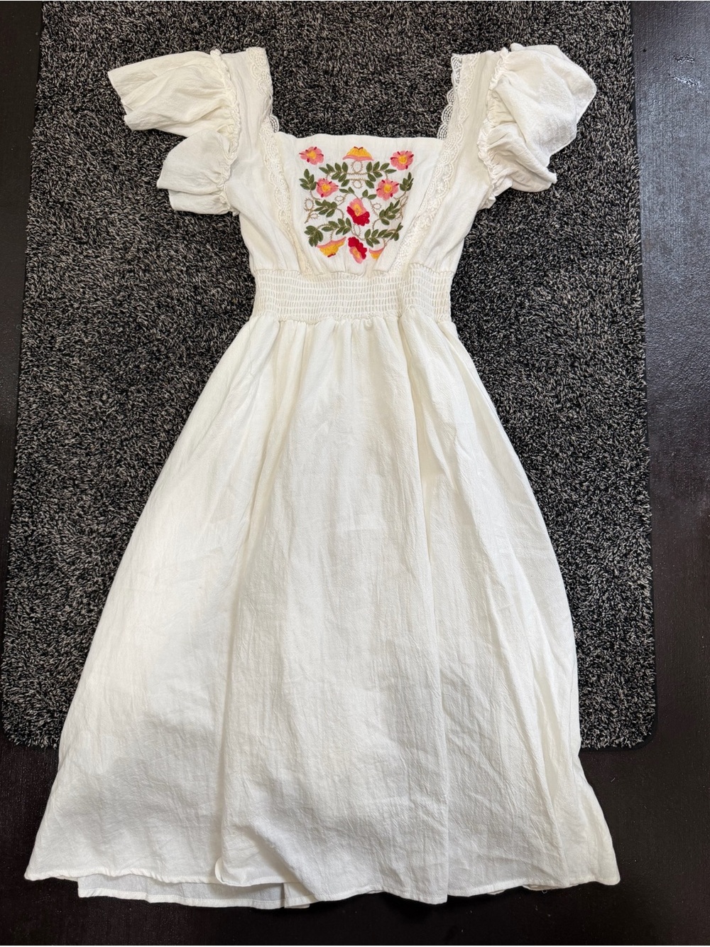 White Girls' Embroidered Smocked Midi Dress - Floral Detail